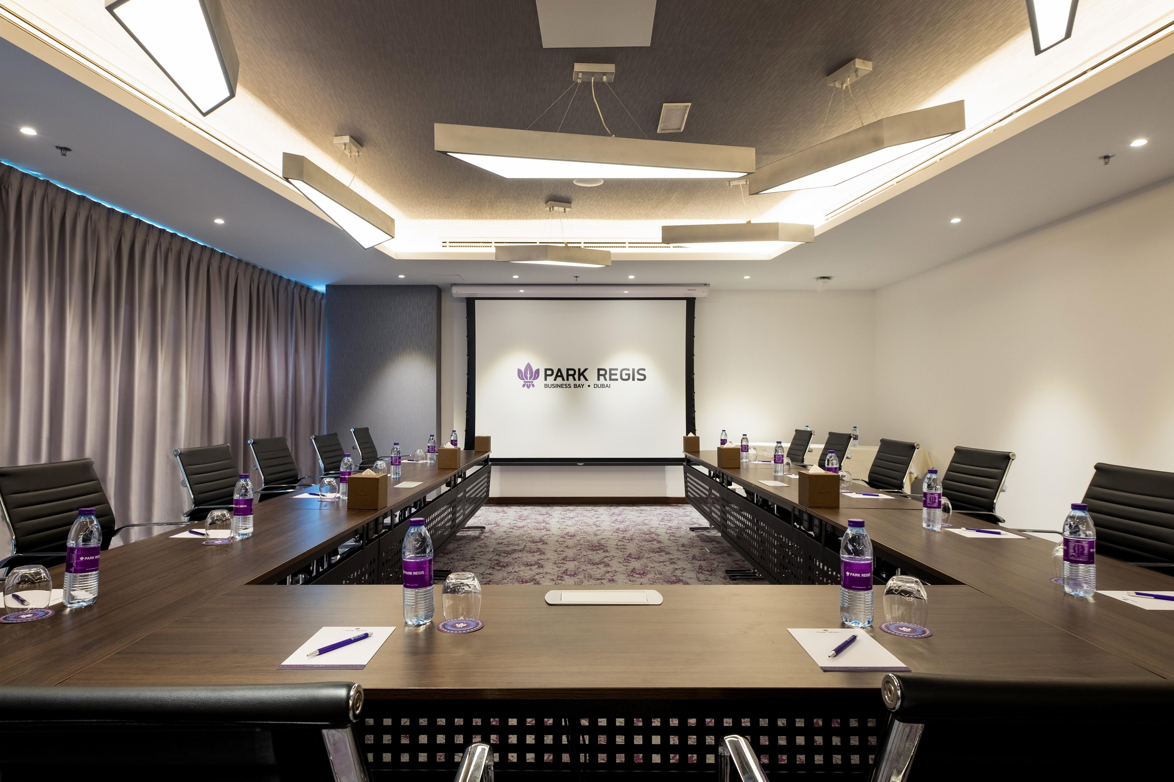 Park Regis Business Bay Otel Dubai Dış mekan fotoğraf