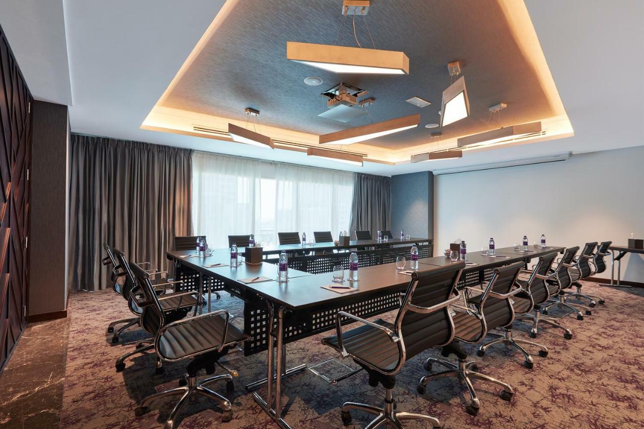 Park Regis Business Bay Otel Dubai Dış mekan fotoğraf